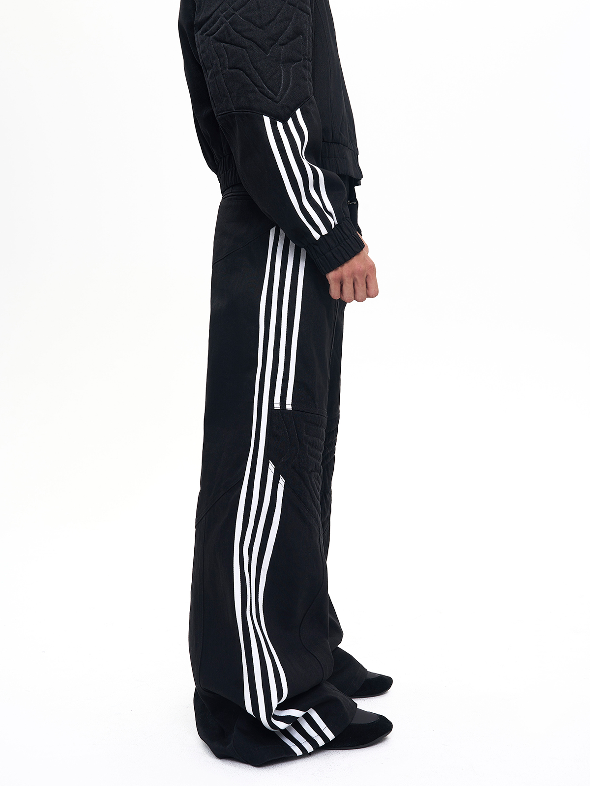 ARCHITECTURAL QUILTED STRUCTURE SET