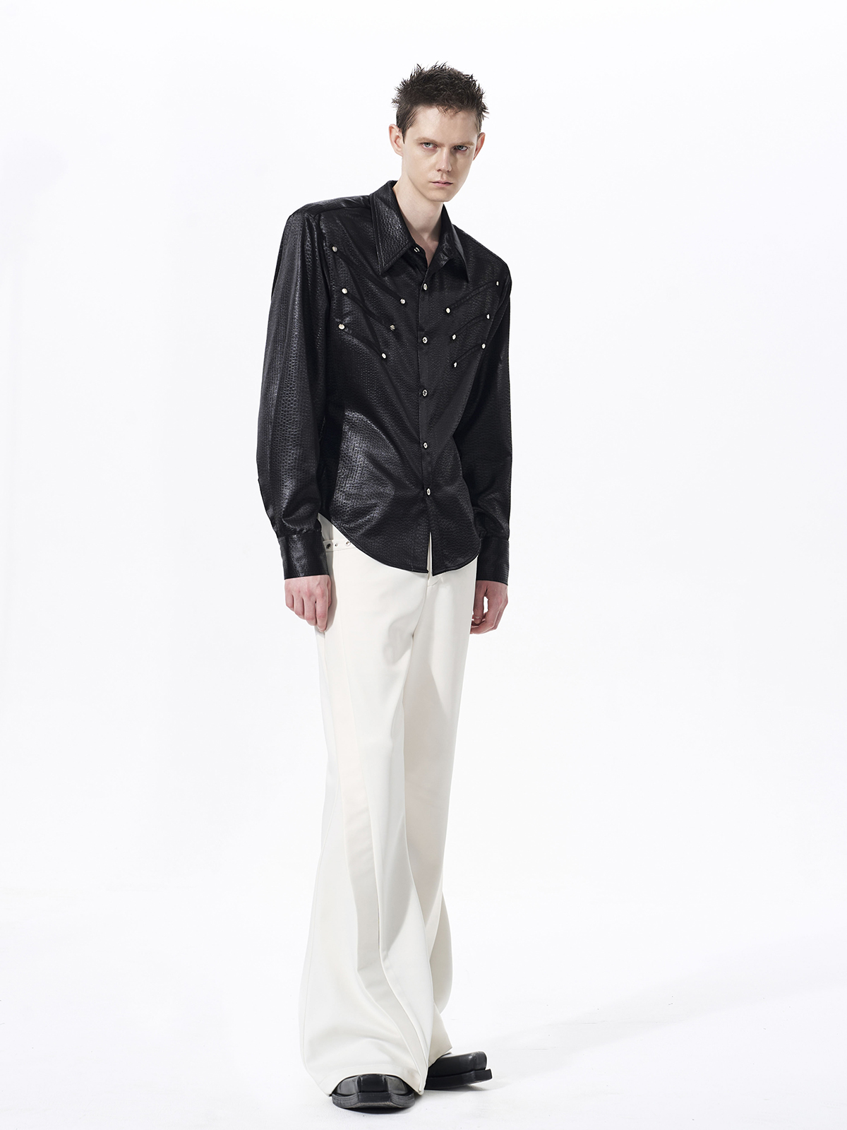 TEXTURED WESTERN HARDWARE SHIRT-BLACK