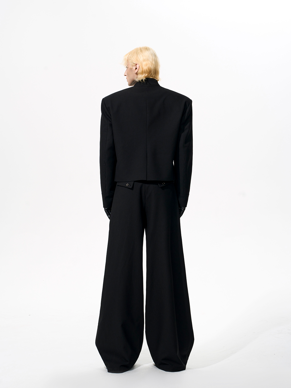 OBSIDIAN COMMANDER CROPPED SUIT SET-START EXCEED END