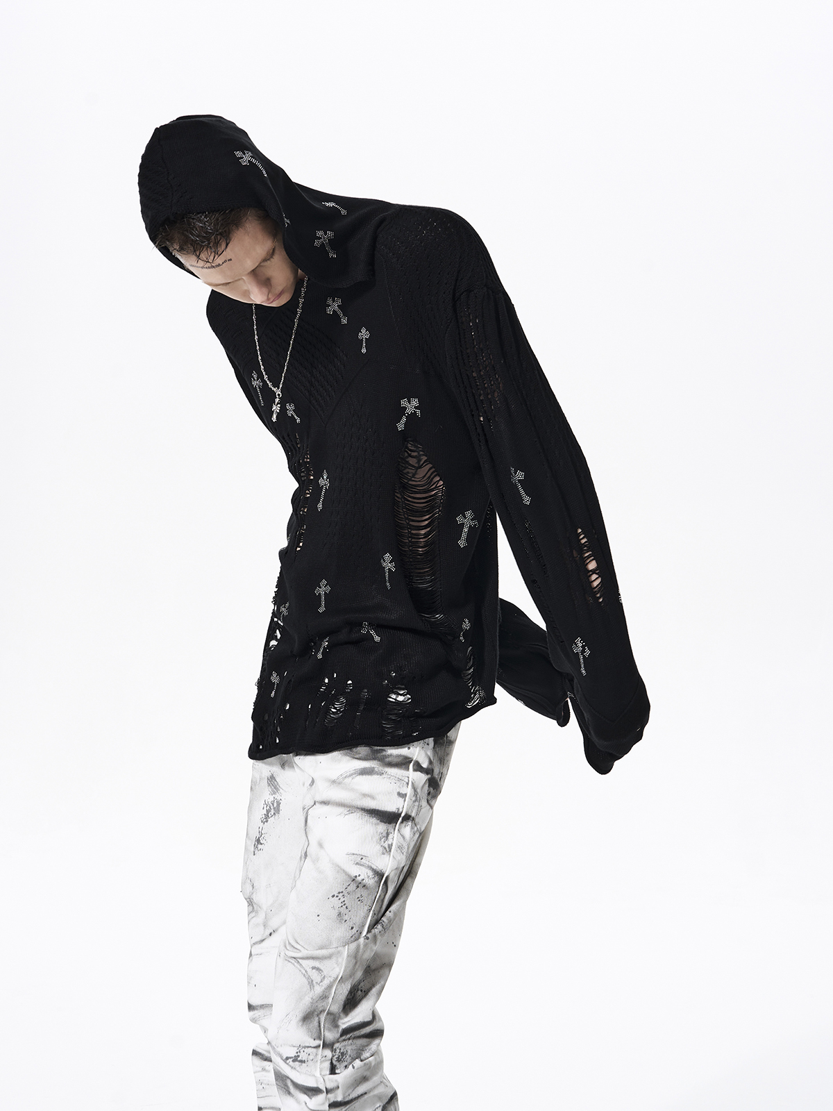 DISTRESSED CROSS RHINESTONE HOODED KNIT SWEATER-BLACK