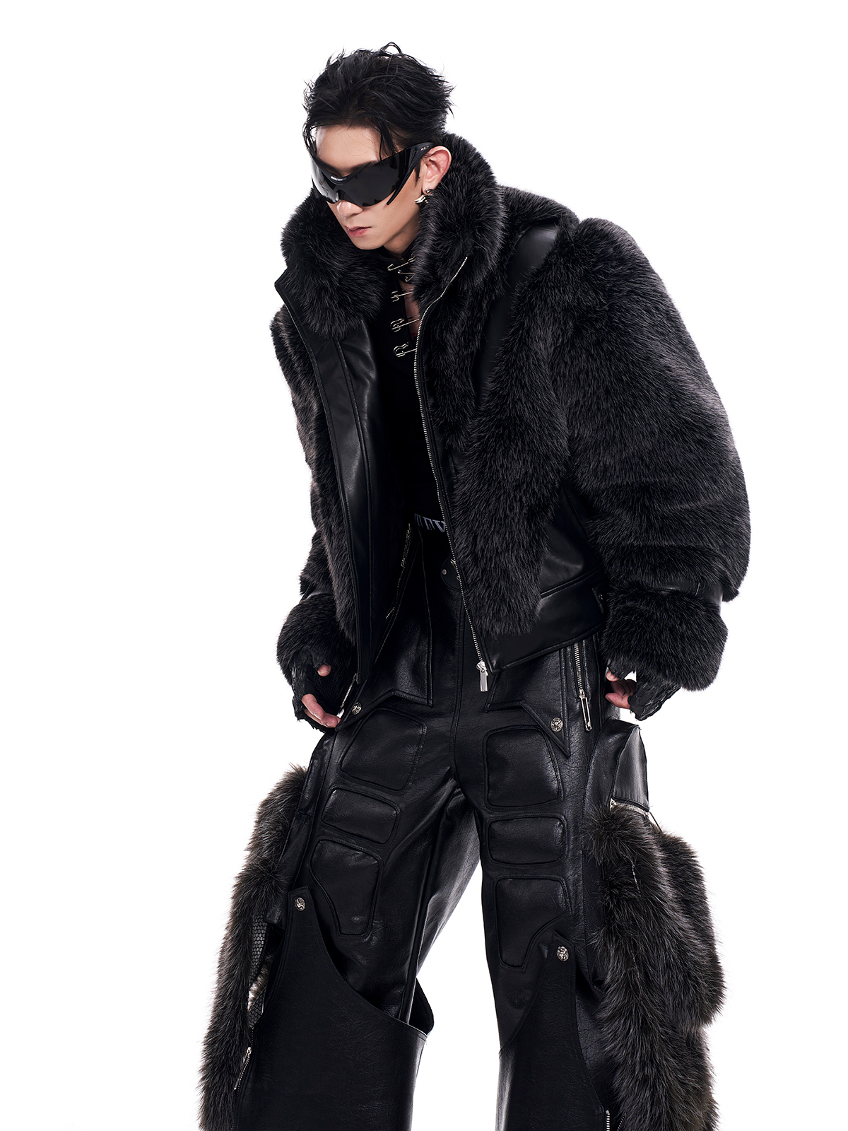 OBSIDIAN STRUCTURAL FUR BOMBER
