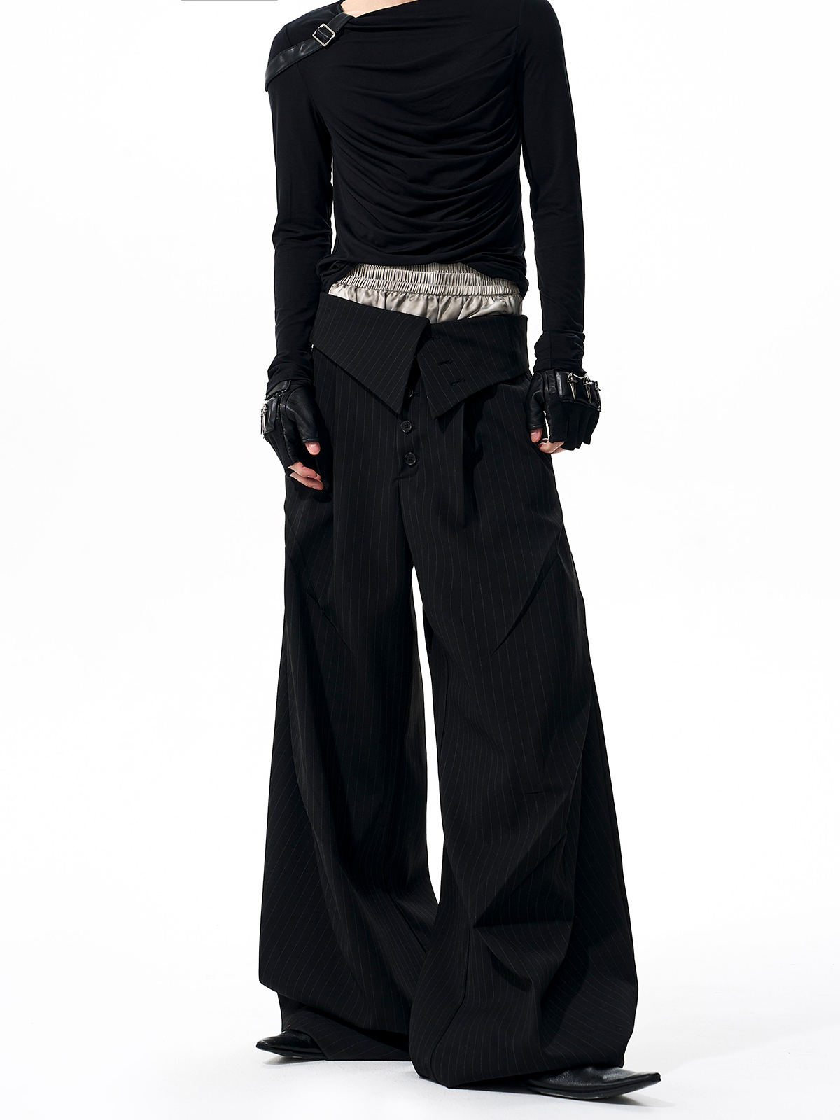 FOLD-OVER WAIST PINSTRIPE WIDE-LEG TROUSERS-BLACK