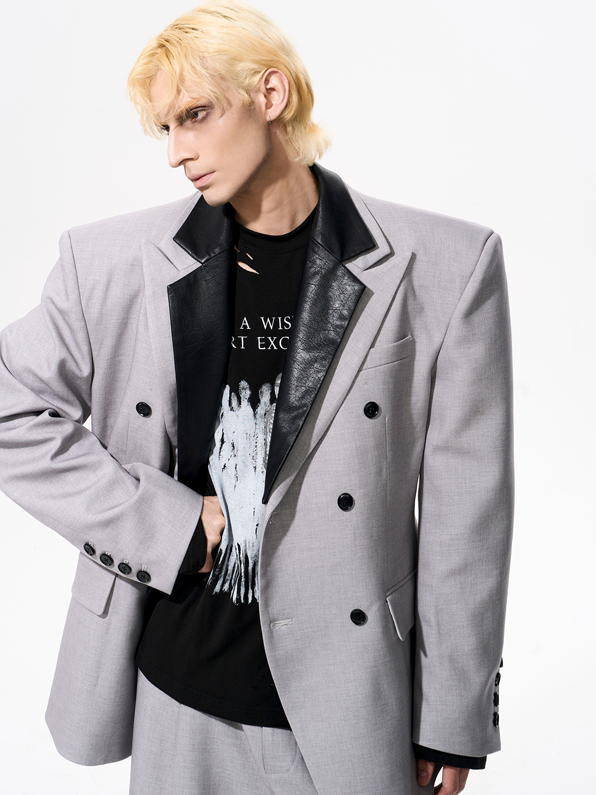 DETACHABLE LEATHER COLLAR SCULPTED SUIT SET-GREY