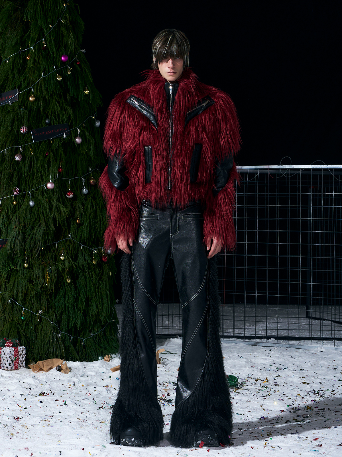 SHAGGY FAUX FUR LEATHER-PANEL CROPPED JACKET - BURGUNDY