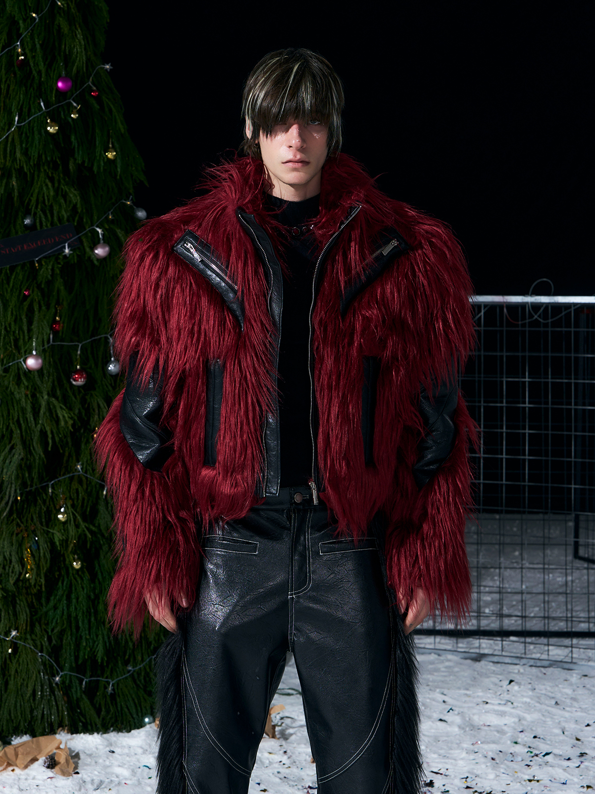 SHAGGY FAUX FUR LEATHER-PANEL CROPPED JACKET - BURGUNDY