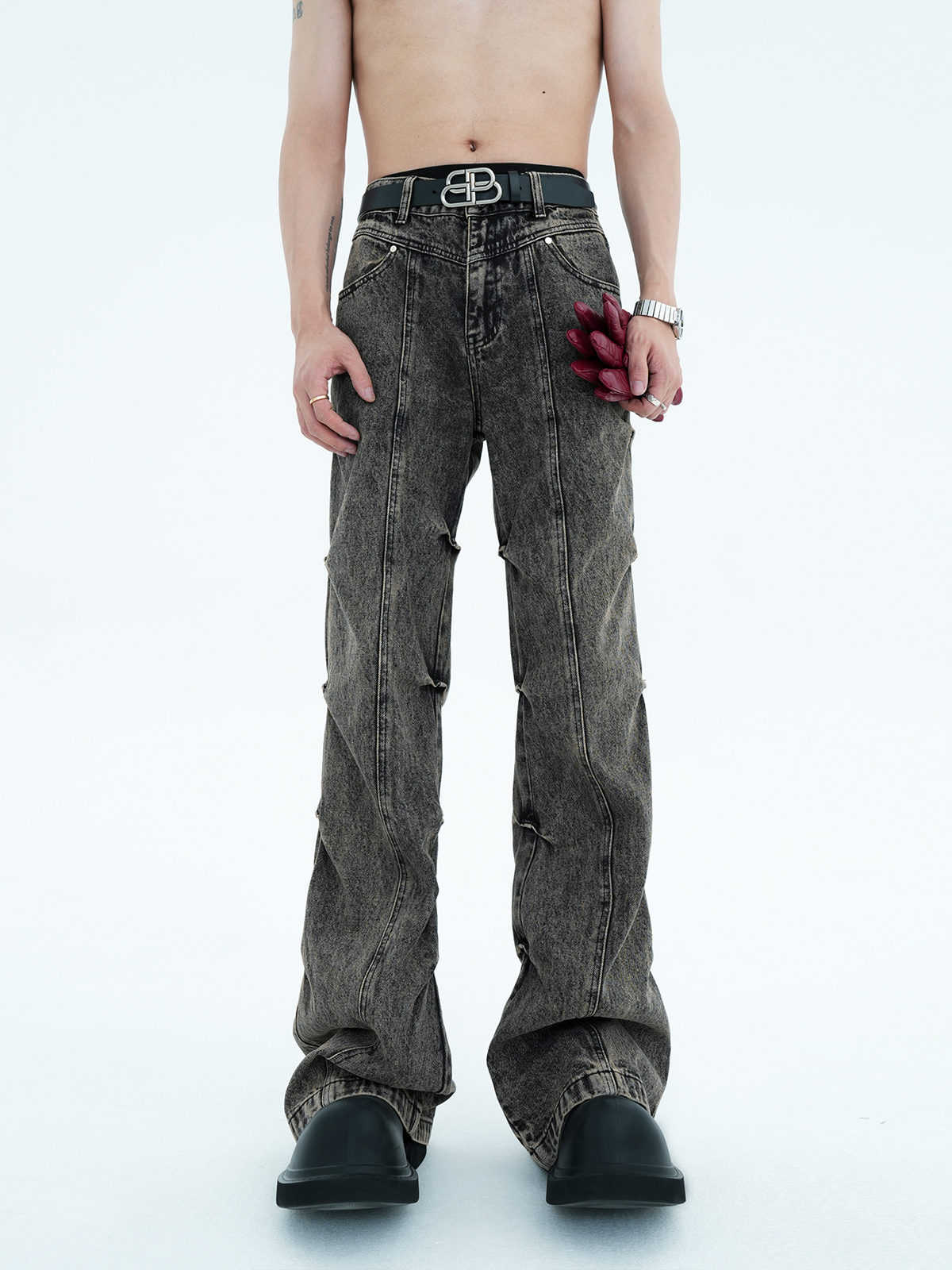WASTELAND PLEATED FLARE DENIM