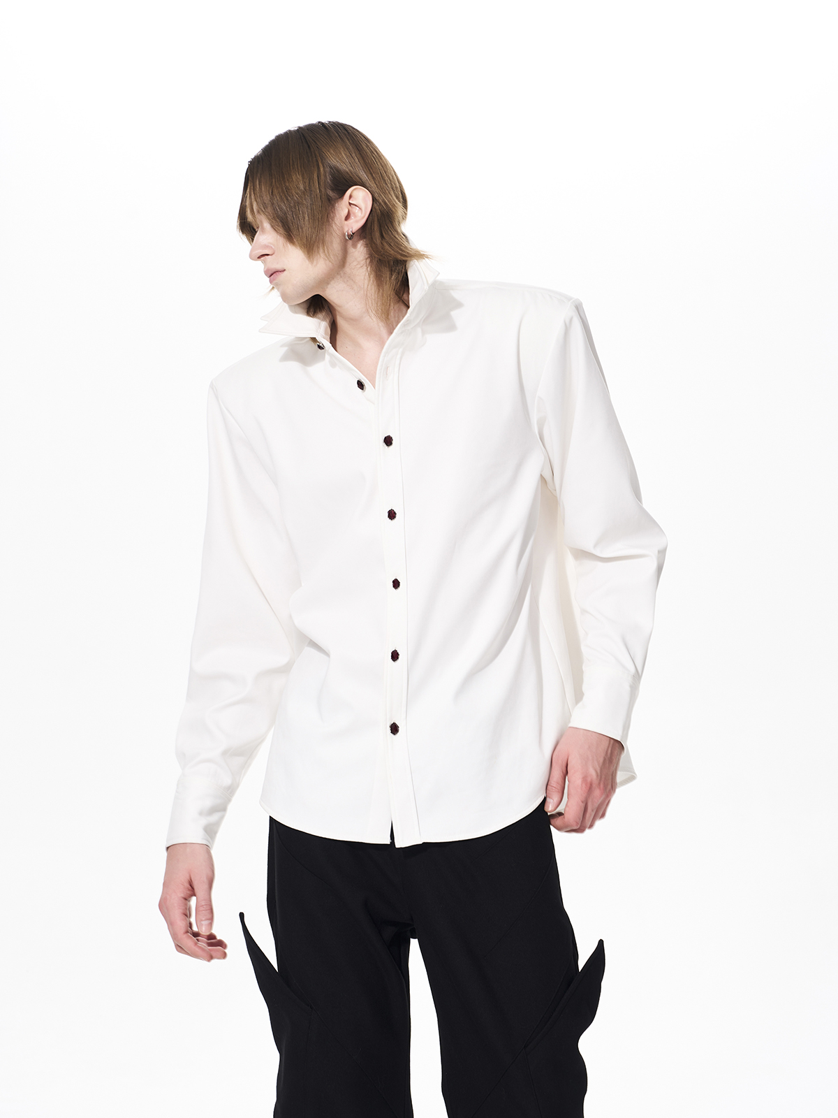 DOUBLE-COLLAR GEM-BUTTON STRUCTURED SHIRT-WHITE