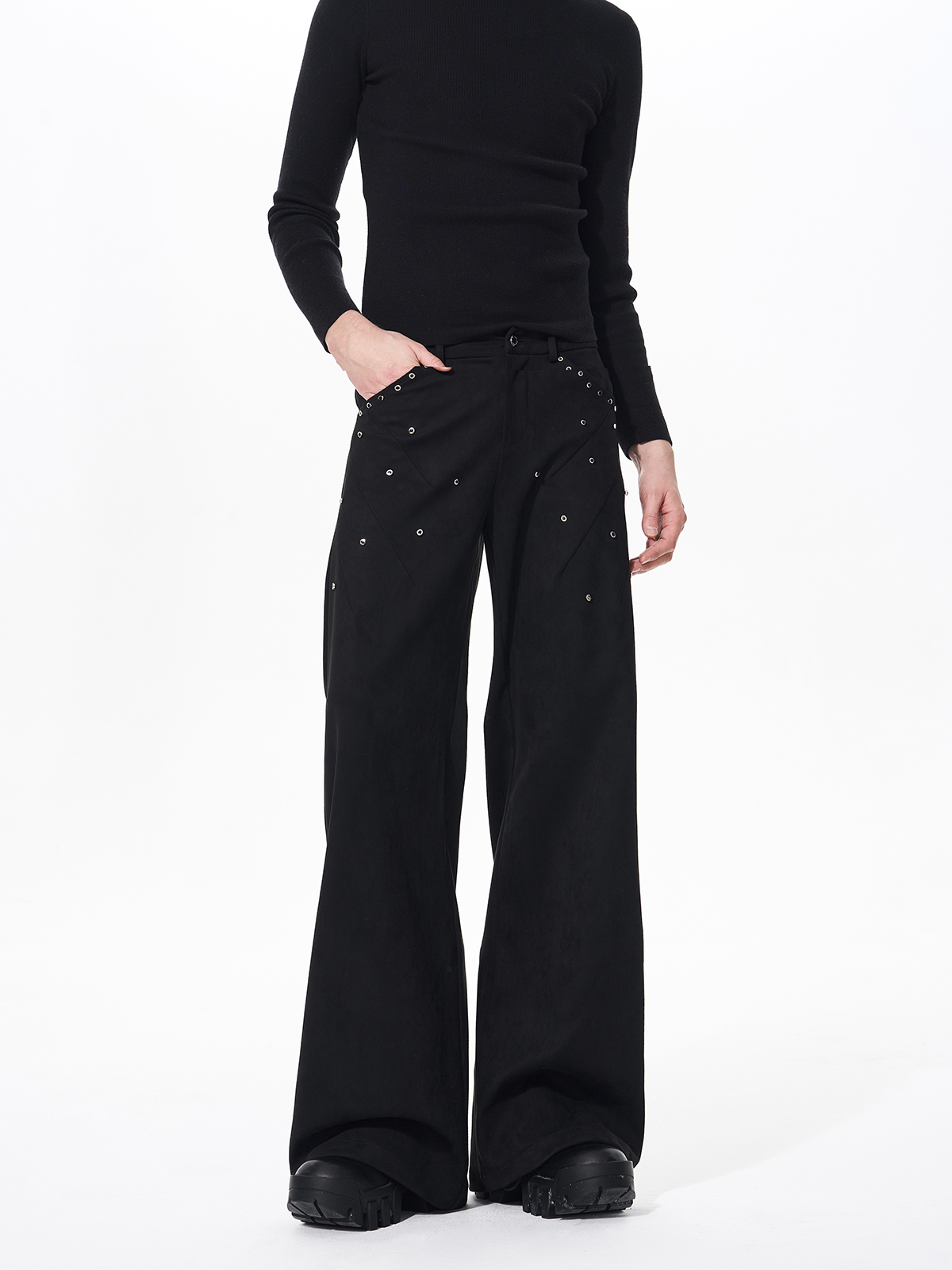 STUDDED SUEDE CROPPED SET