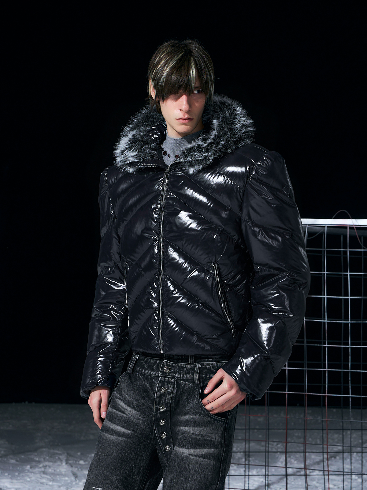 GLOSSY BLACK CHEVRON PUFFER WITH FAUX FUR HOOD