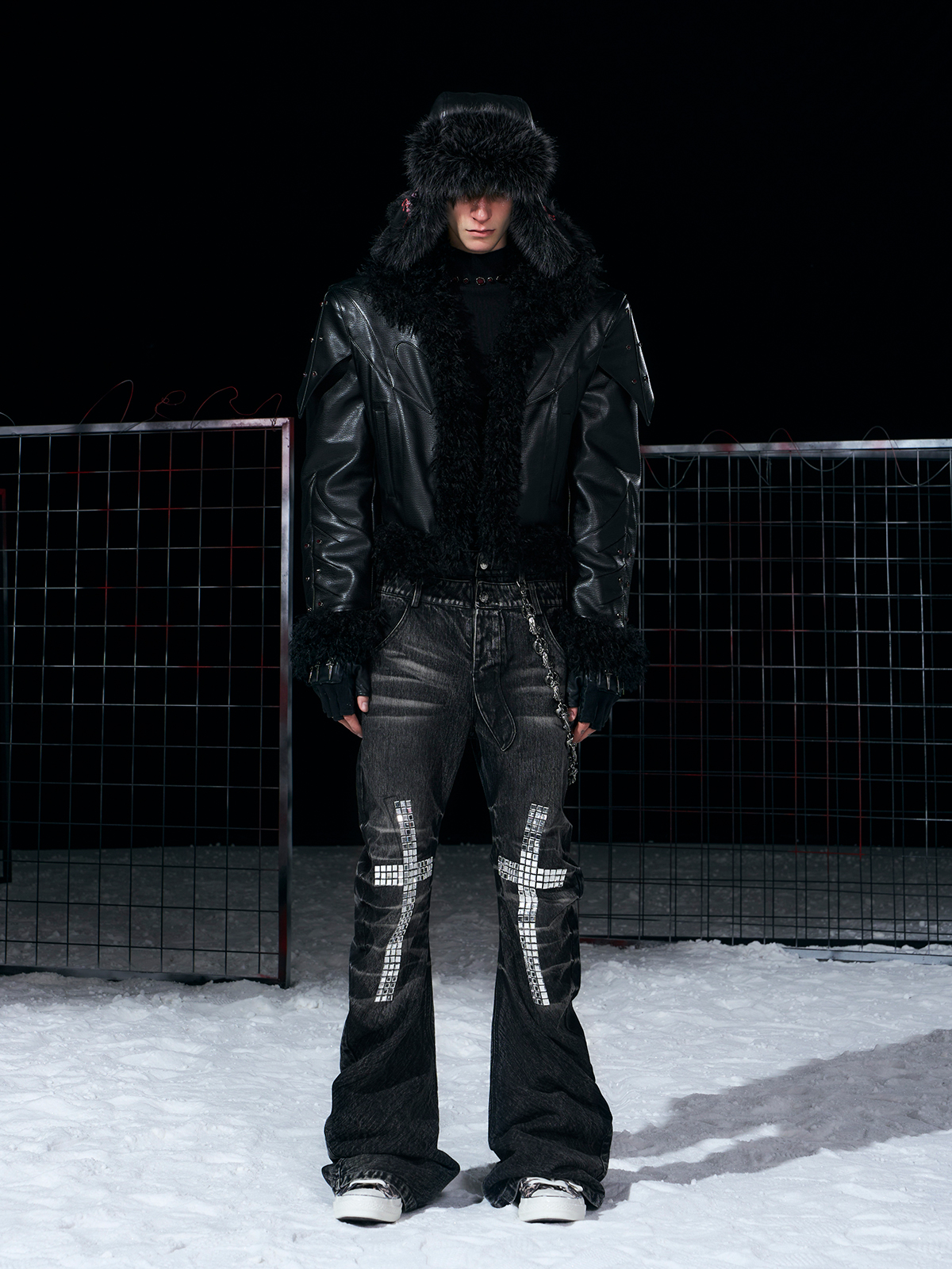 BLACK LEATHER FUR TRAPPER