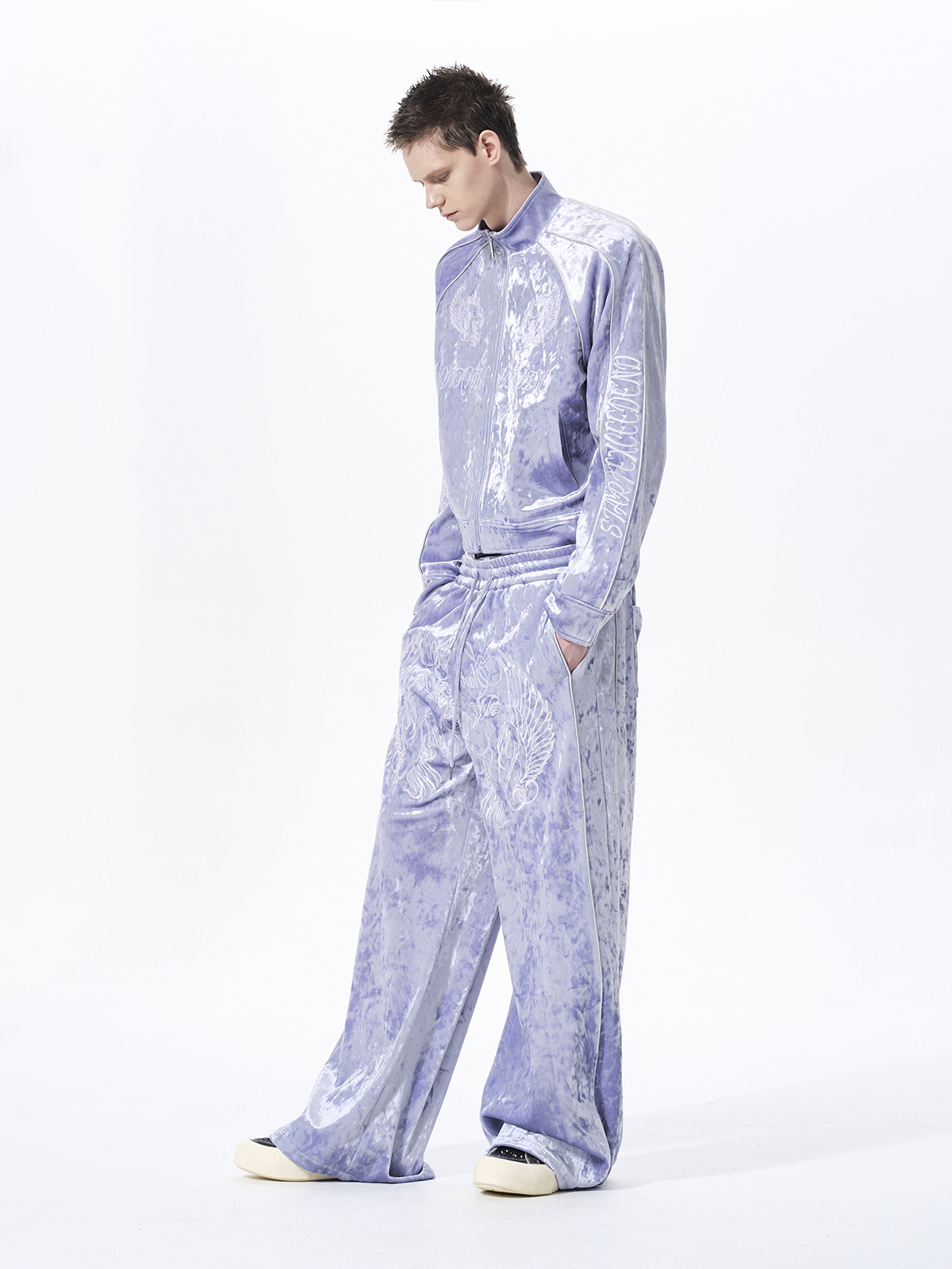 CRUSHED VELVET EMBROIDERED TRACKSUIT SET-LAVENDER