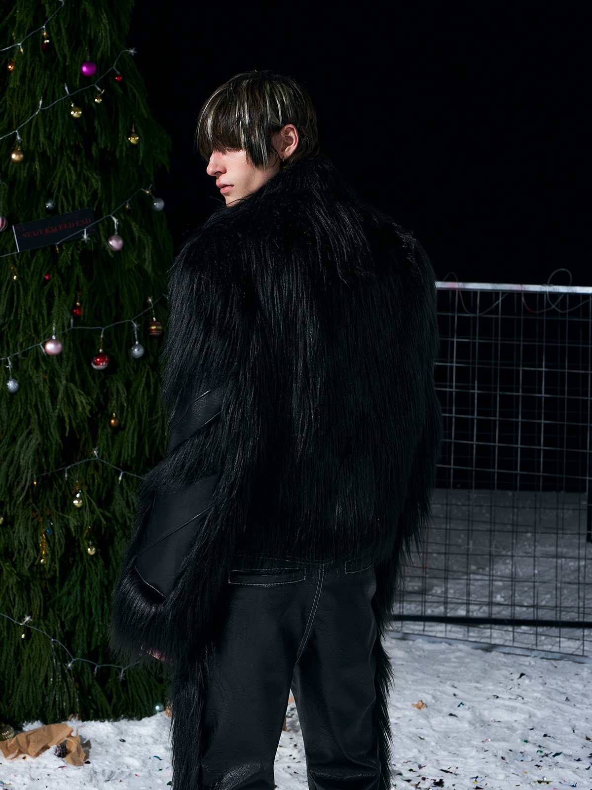 SHAGGY FAUX FUR LEATHER-PANEL CROPPED JACKET-BLACK