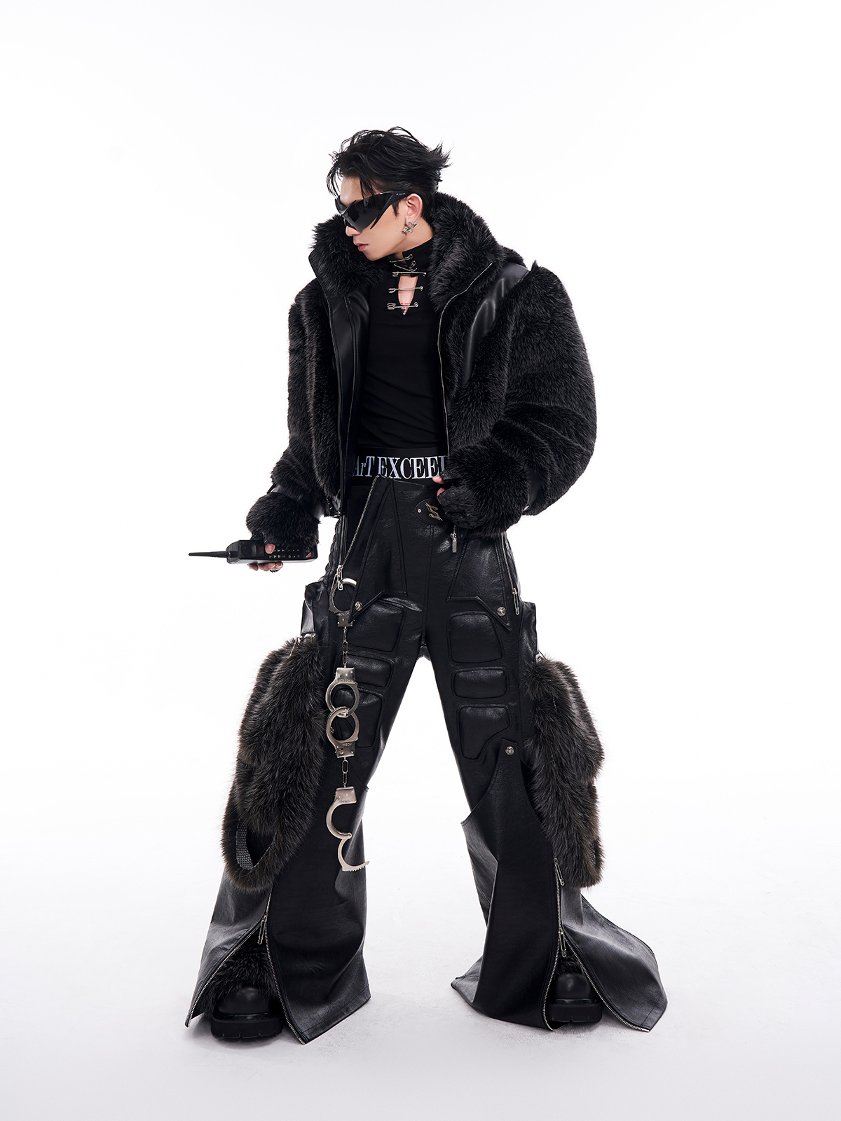 OBSIDIAN STRUCTURAL FUR BOMBER