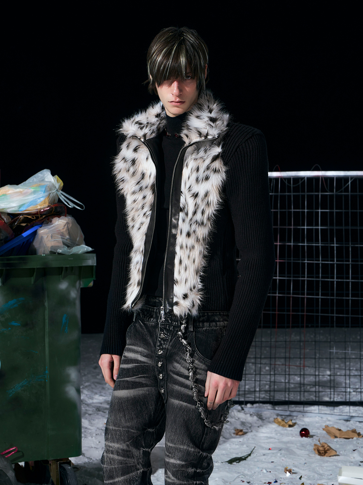BLACK LEOPARD FUR KNIT ZIP-UP
