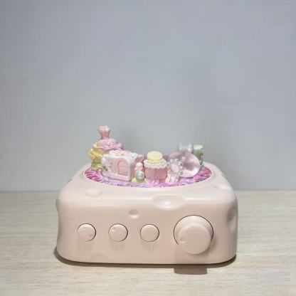 Surprise cheese speaker box - wish is 1 more!