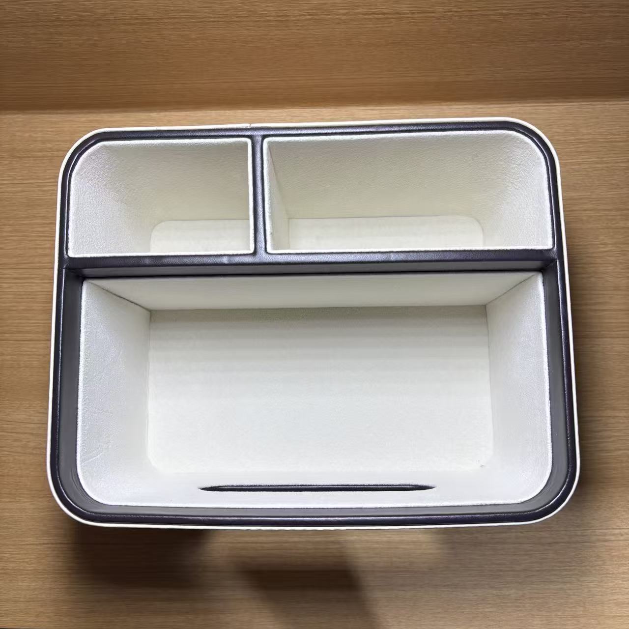 Surprise Tissue box - wish is 1 Yoki bear!