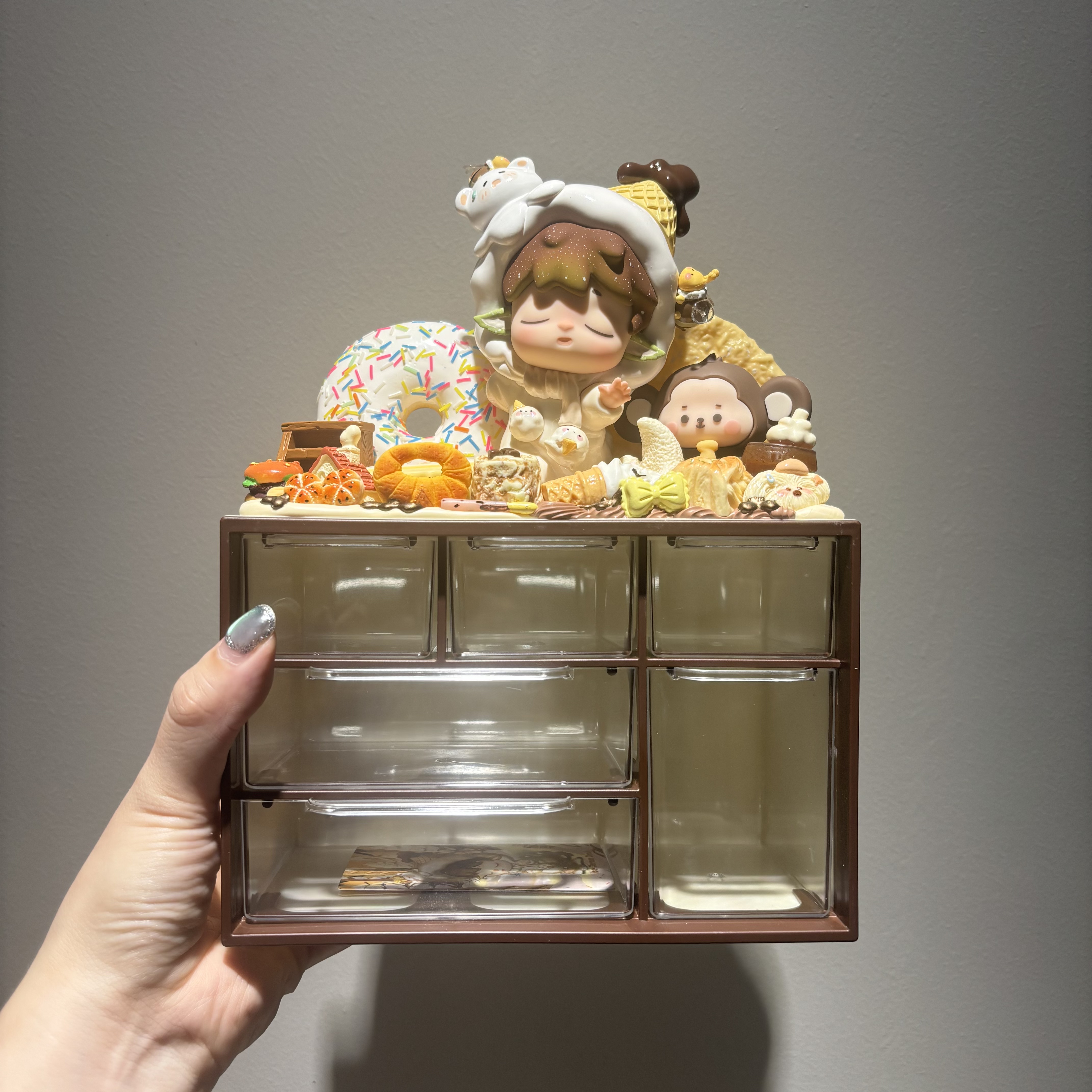 Surprise multi drawer organizer box - wish is 1 plushie！