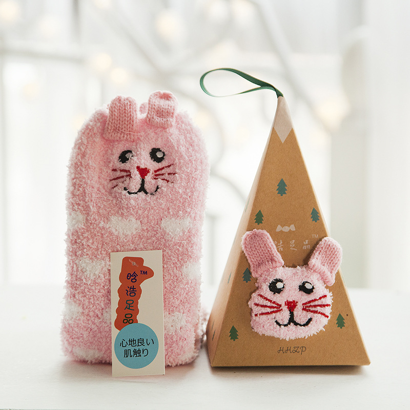 🔥Buy 3 Save $10🔥Buy 6 Save $20🔥Buy 9 Save $30🔥Coral Fleece Christmas Stockings – Cartoon Gift Triangle Box (Couples/Kids/Family) 🎄