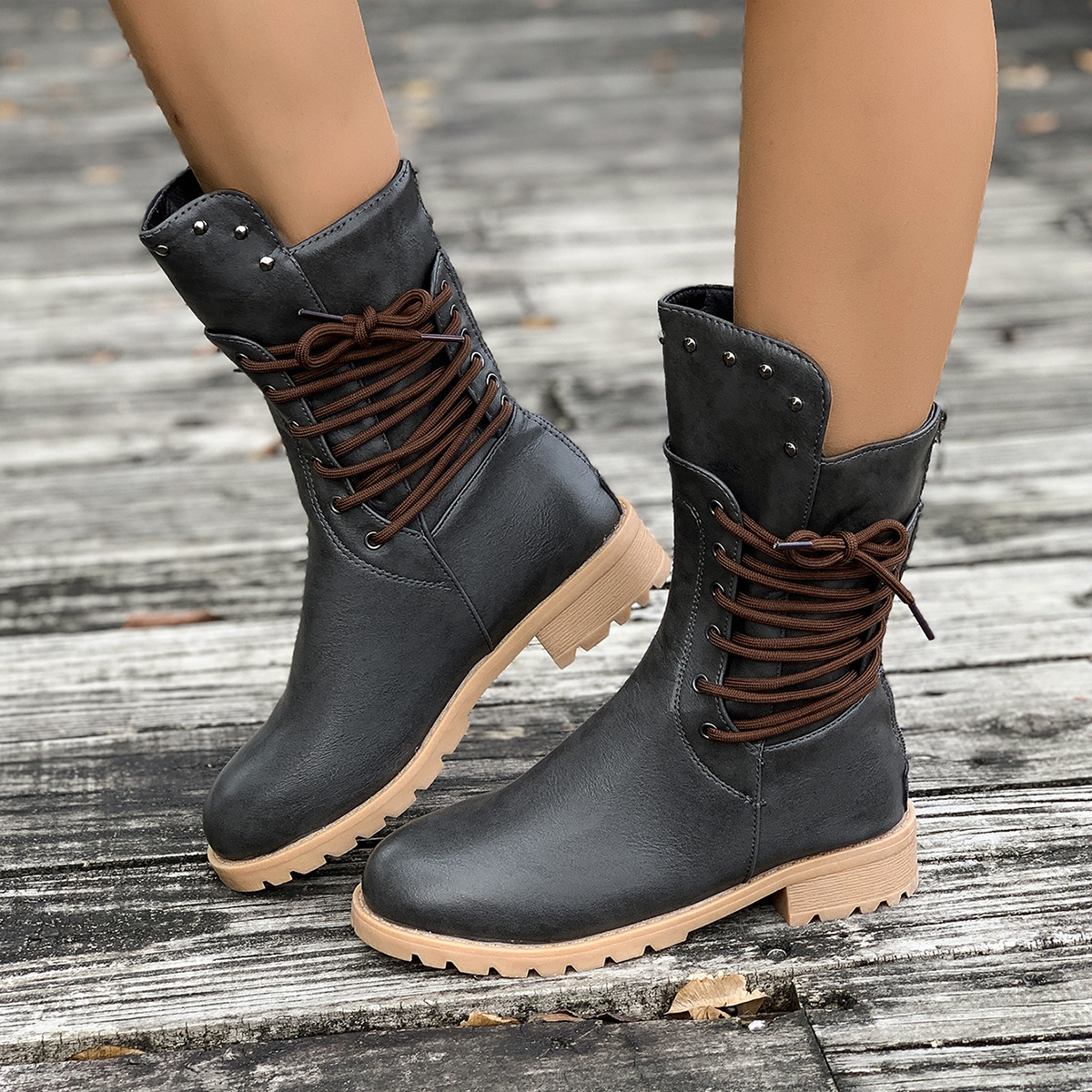 (⏳NOW ON: 60% OFF Sale! 🔥)Ladies' rivet low-heeled ankle boots