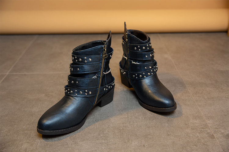 (⏳NOW ON: 60% OFF Sale! 🔥)Women's Cowboy Ankle Boots Western Rivet Buckle Zipper Pointed Toe Motorcycle Leather Wedding Dress Shoes Chunky Block Heels Booties