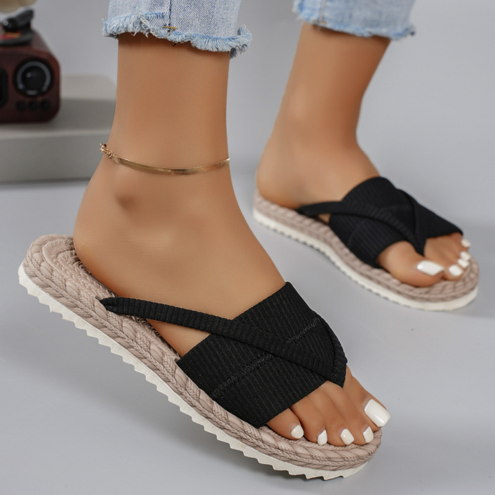LOVZFMLL Women's Beach Flip Flops 2025 Summer Casual Outdoor Vacation Thong Slippers Comfort Walking Slides Sandals Black 7.5