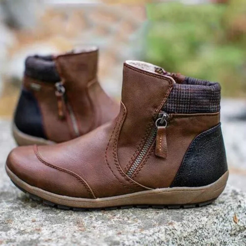 Winter Retro Leather Patchwork Martin Boots for Women - Comfortable Flat Sole Zip-Up Design