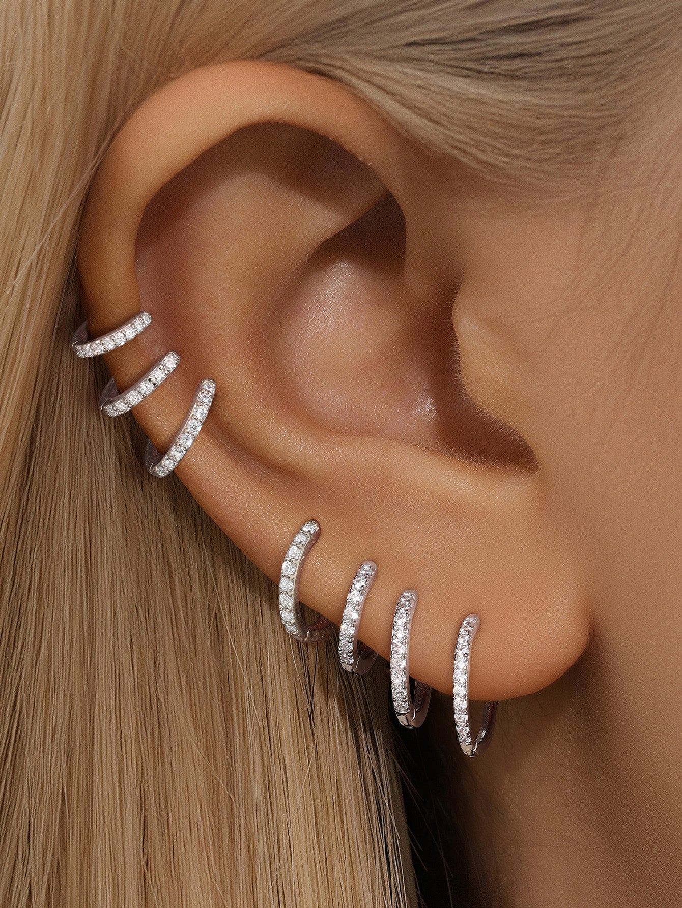 925 Sterling Silver Dainty Elegant Zircon Huggies Earrings