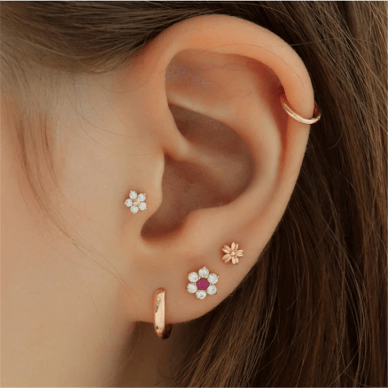 925 Sterling Silver Flower Zircon Threaded Ear Piercing Stud