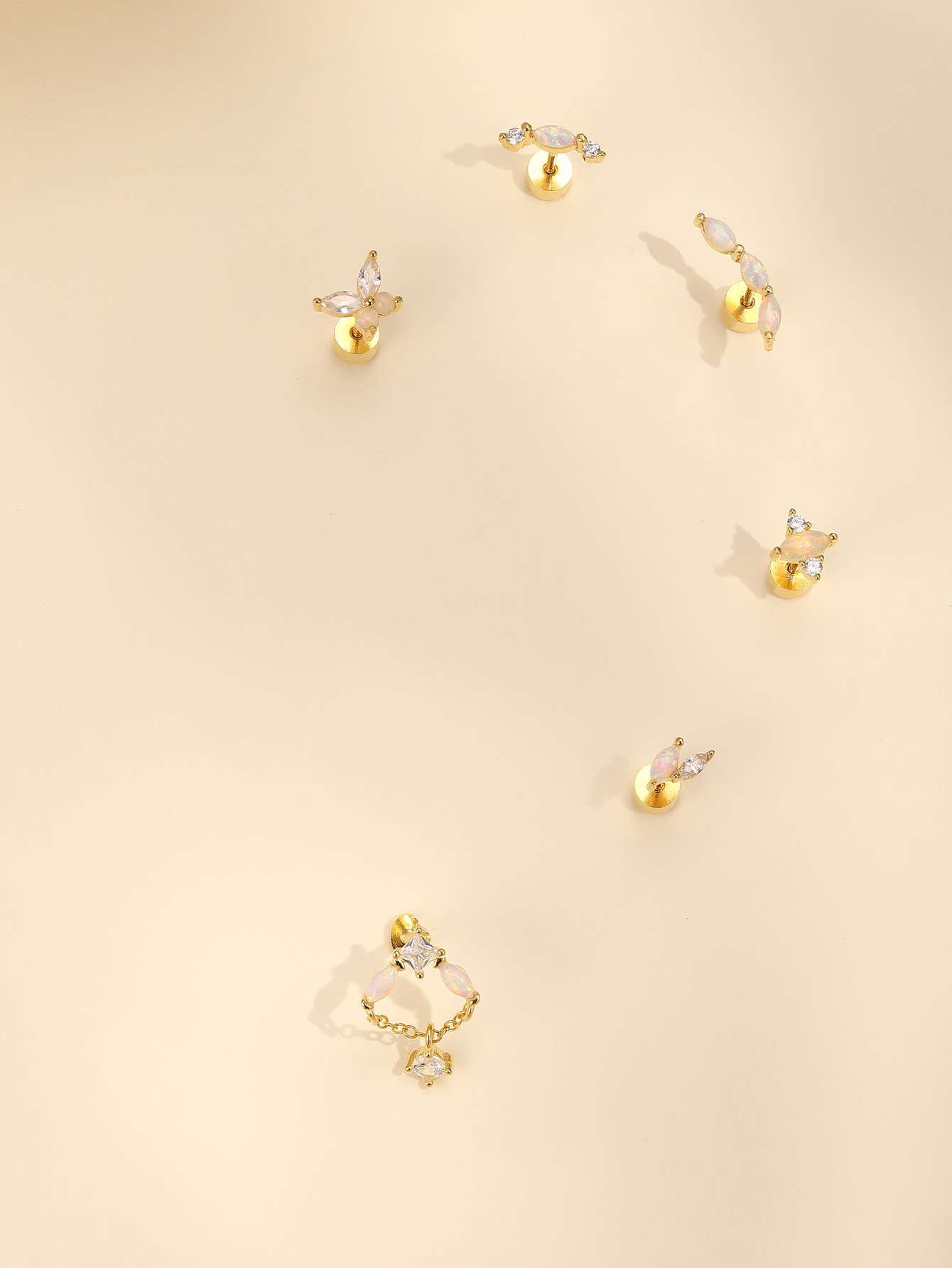 925 3-leaf Clover Opal Flat-head Threaded Cartilage Piercing Earring