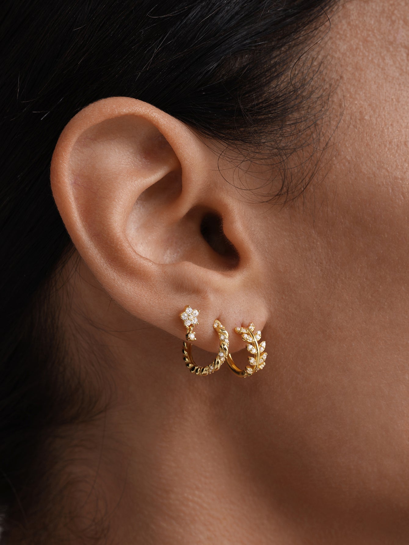 925 Sterling Silver Butterfly Flower Zirconia Pierced Earrings