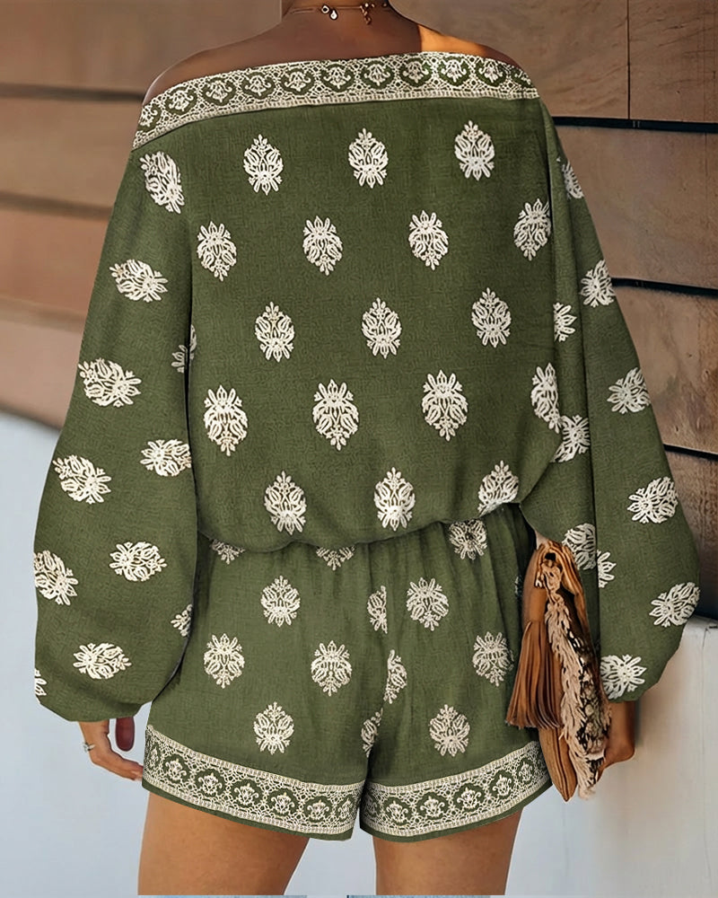 2 Pieces Outfit Boho Skew Neck Lantern Sleeve Top and Elastic Waist Shorts Set Casual Vintage Baroque Placement Print Vacation Set