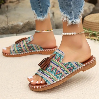 🔥Last Day Promotion 50% OFF - Women's Comfortable Tassel Flat Sandals