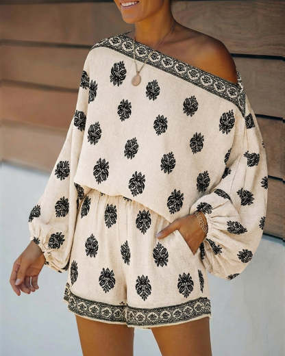 2 Pieces Outfit Boho Skew Neck Lantern Sleeve Top and Elastic Waist Shorts Set Casual Vintage Baroque Placement Print Vacation Set