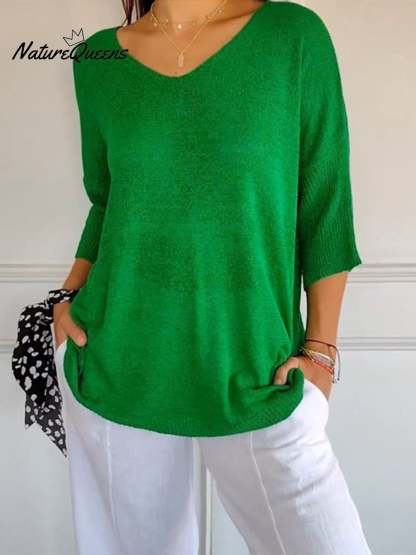 Women's Solid Color Knitted 3/4 Sleeve V-neck Top
