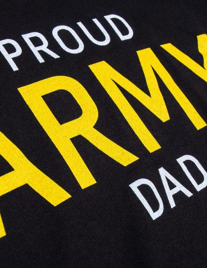 Proud Army Family | Licensed U.S. Military Infantry Armor Artillery Tee Shirt (T-Shirt) for Men Women