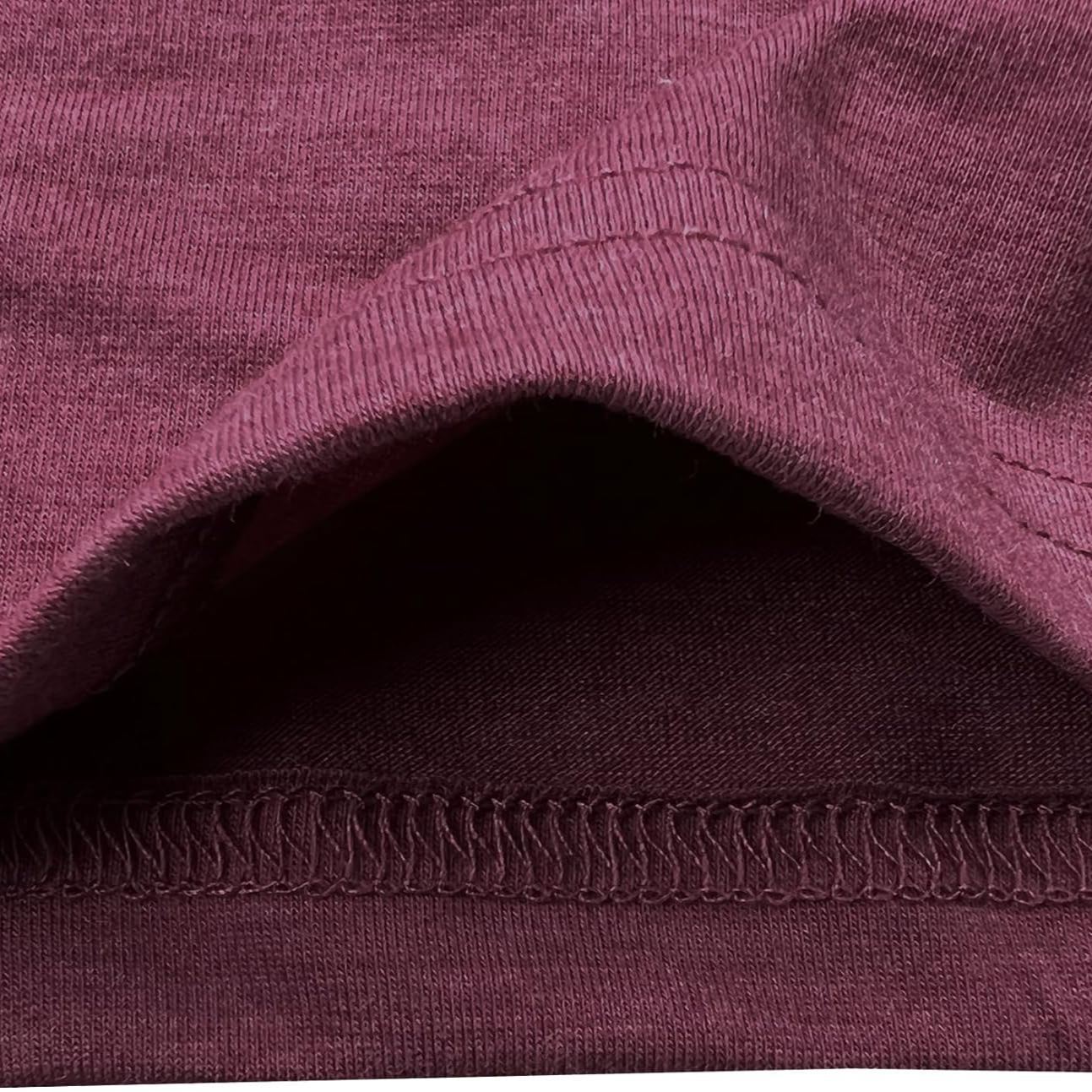 Women’s Heart Graphic T-Shirt, Soft & Breathable Lightweight Fabric, Short Sleeve Crewneck, Regular Fit – Casual