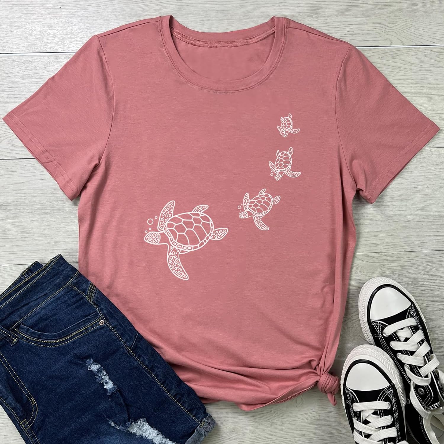 Women’s Casual Graphic Tee – Short Sleeve Crew Neck, Comfortable Relaxed Fit, Mauve