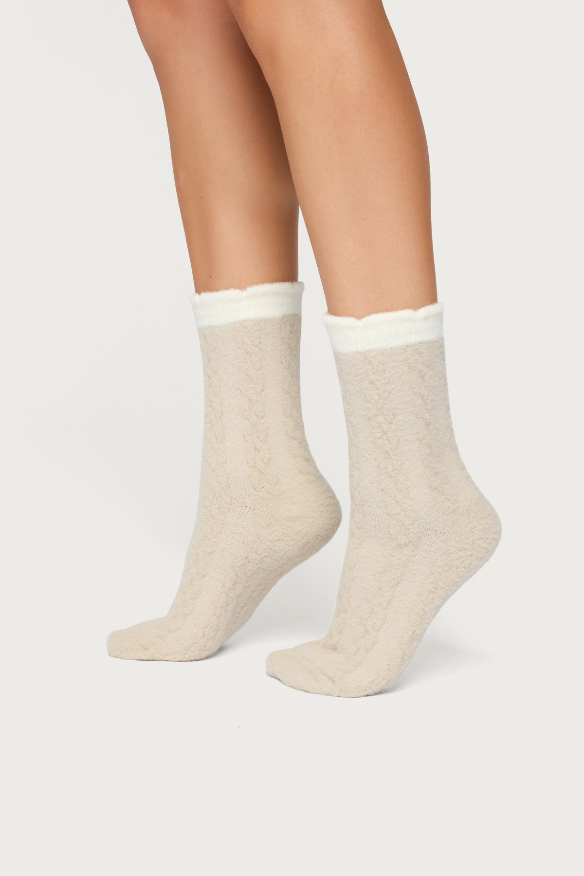 Contrast Fuzzy Cable Knit Socks-Juice Dress