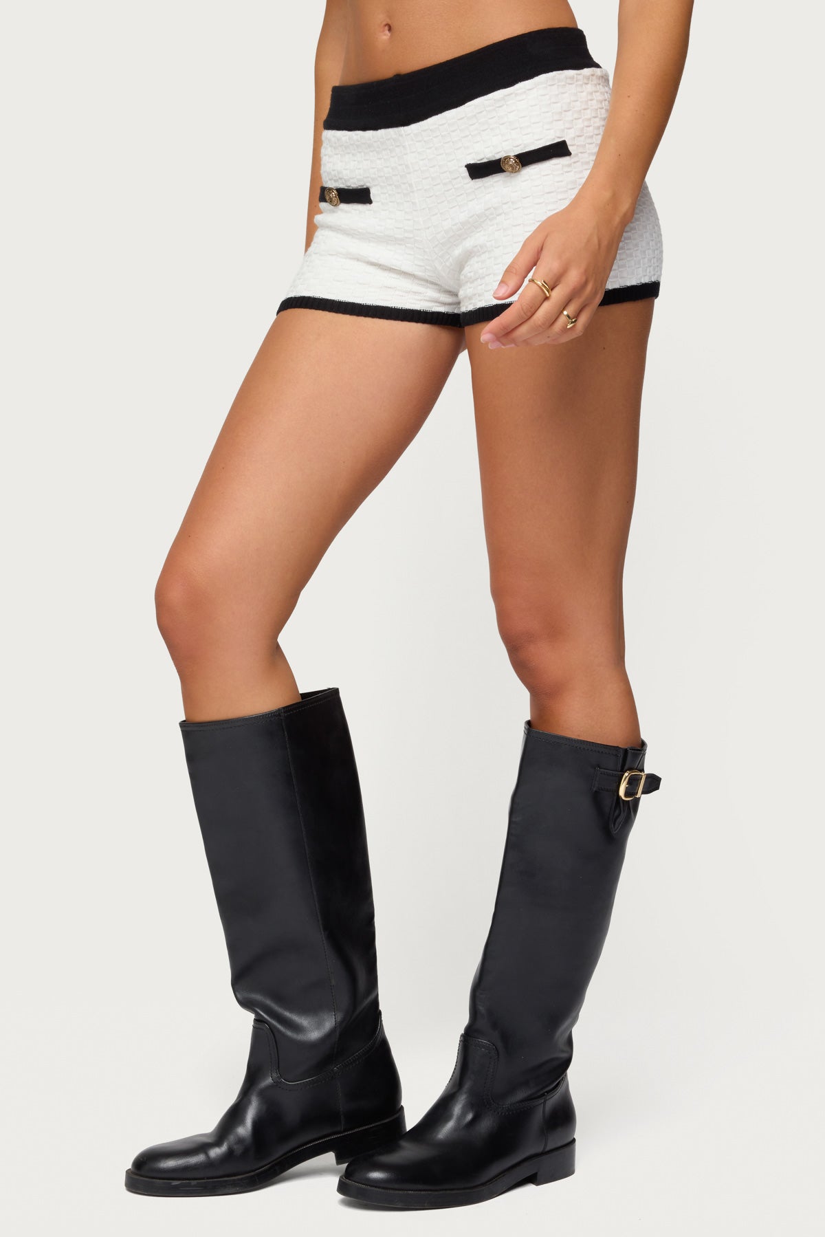 Mara Contrast Textured Knit Shorts-Juice Dress