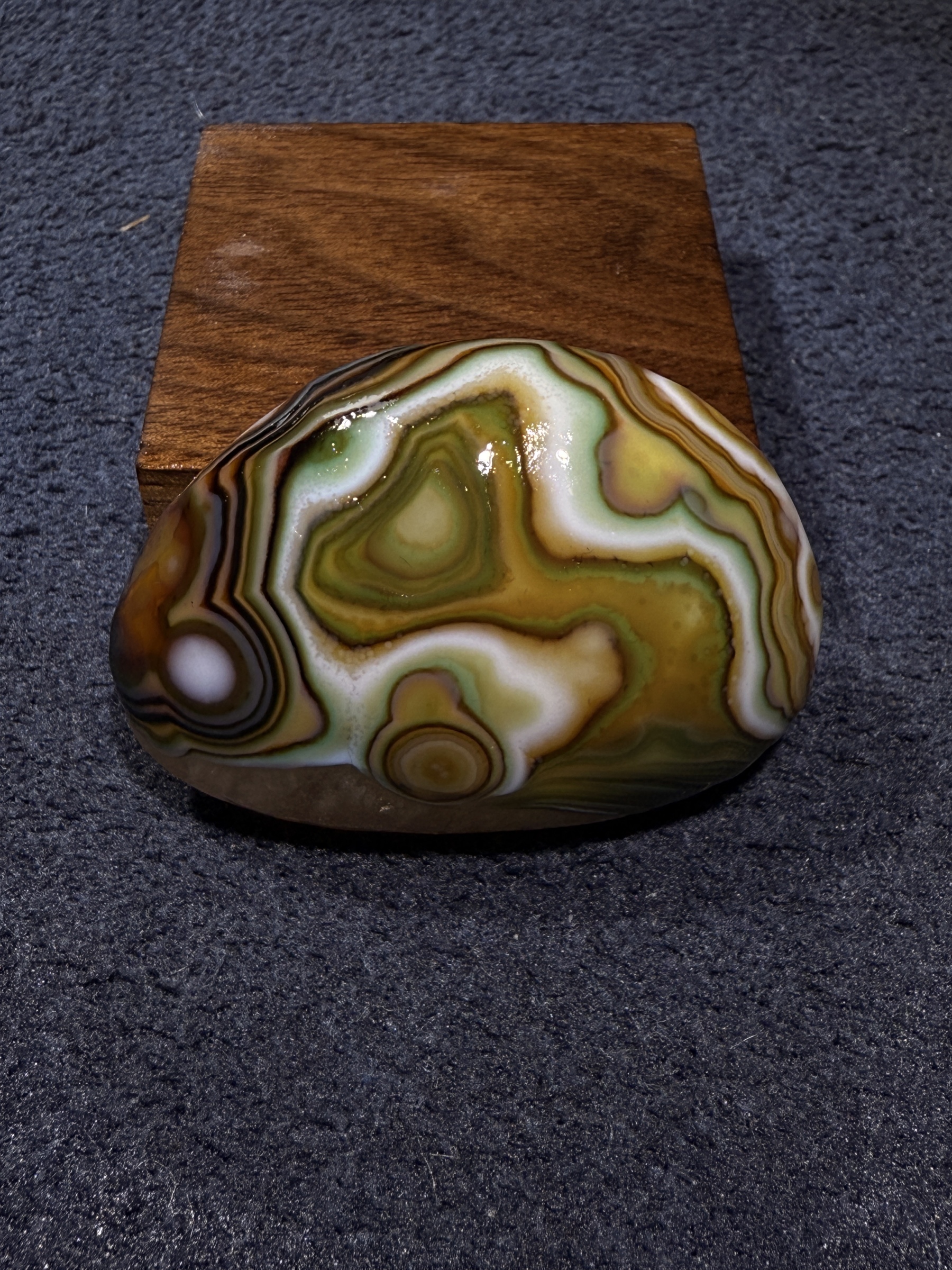 038