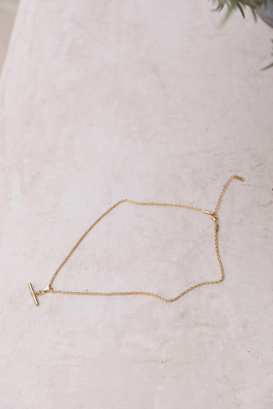 18 Gold Plated Find You Necklace Gold-Seaa Fashion