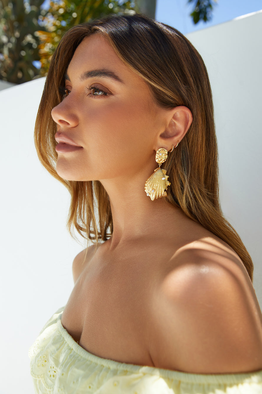 18K Gold Plated Pure Heart Earrings Gold-Seaa Fashion