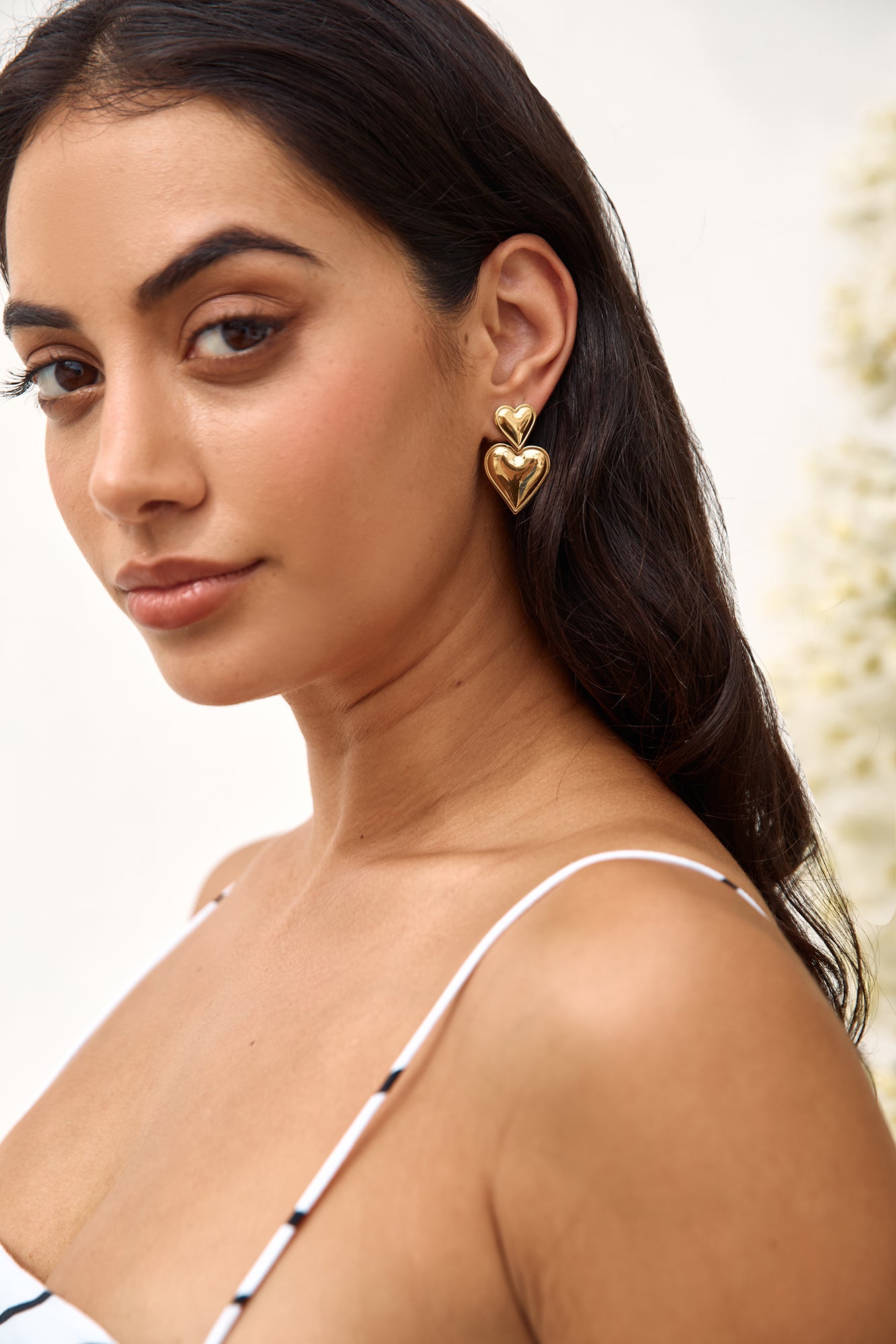 18k Gold Plated Love To Love Earrings Gold-Seaa Fashion