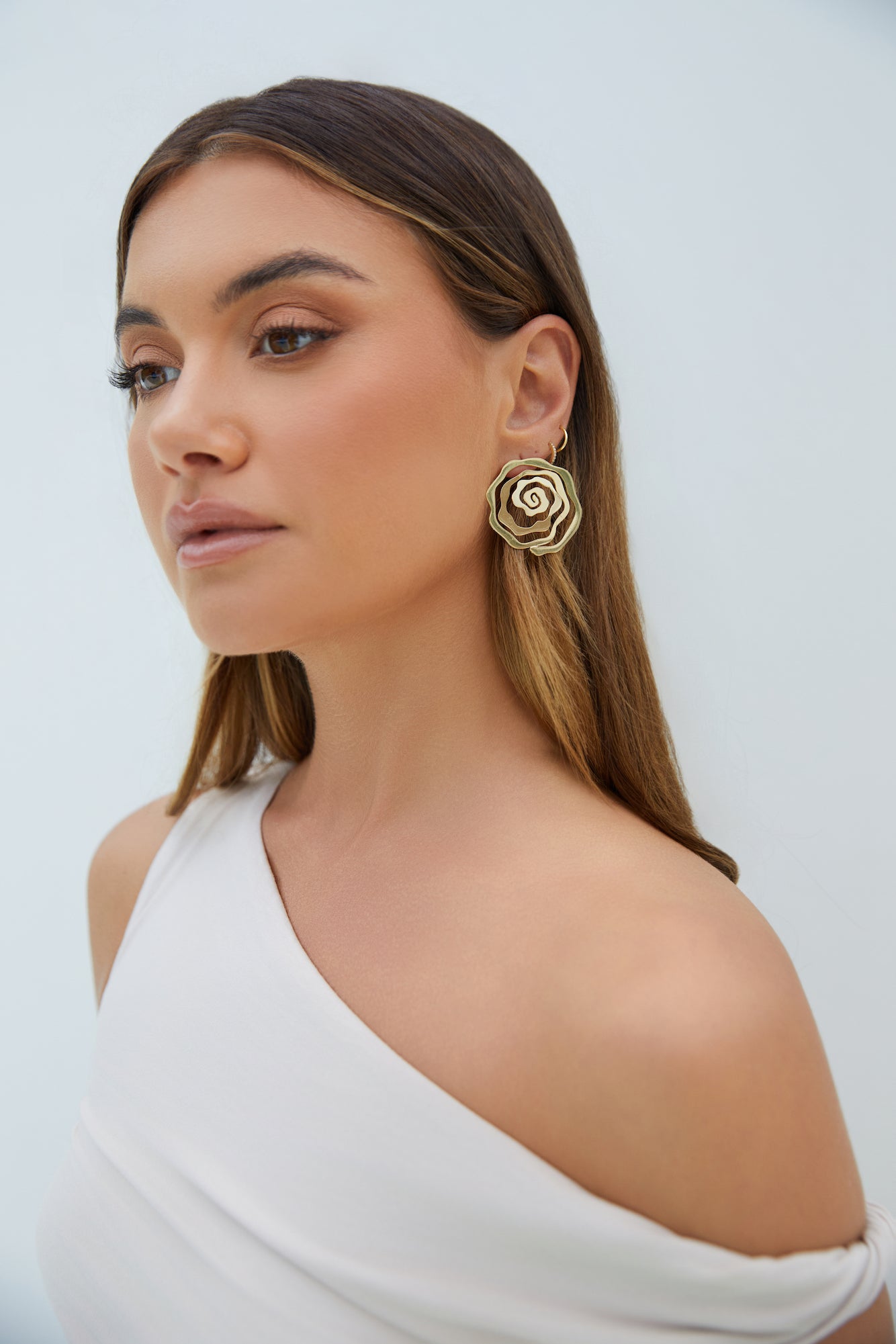 18K Gold Plated Enchanted By You Earrings Gold-Seaa Fashion