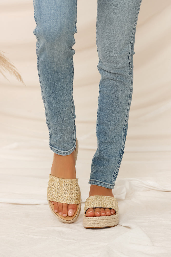 THERAPY Eden Slides Natural-Seaa Fashion