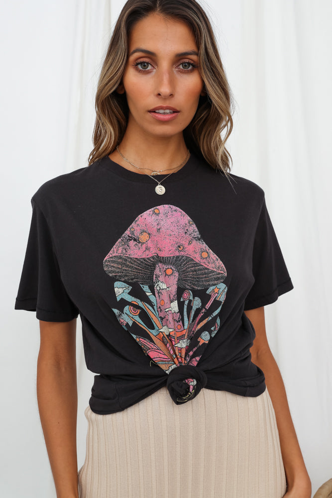 WRANGLER Magic Fields Tee Black-Seaa Fashion