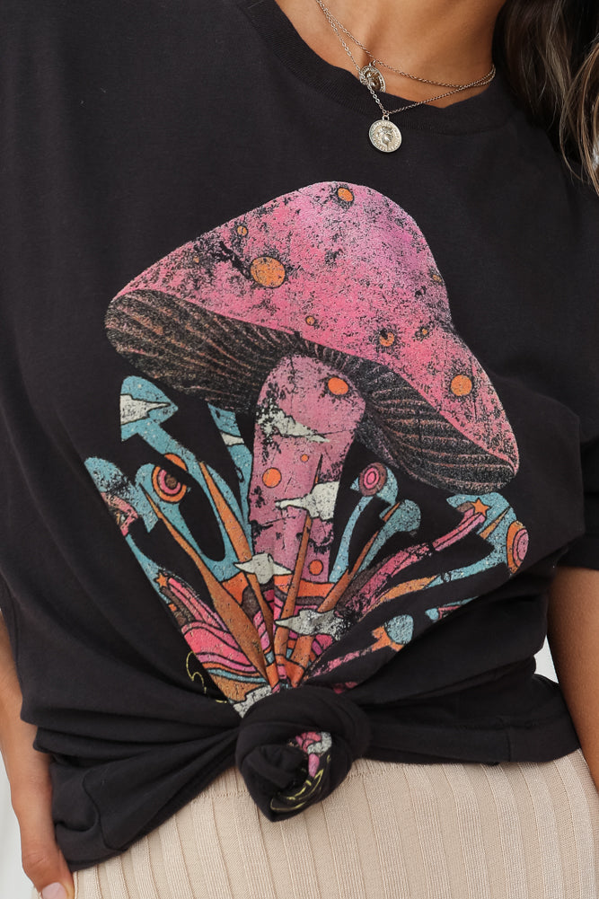 WRANGLER Magic Fields Tee Black-Seaa Fashion