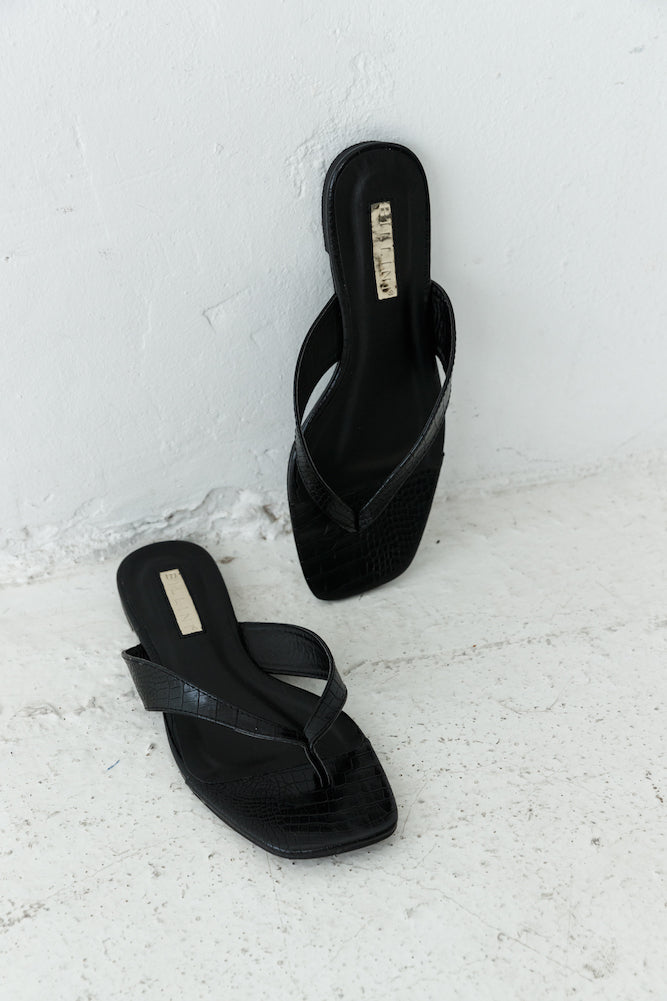 BILLINI Archer Slides Black Croc-Seaa Fashion