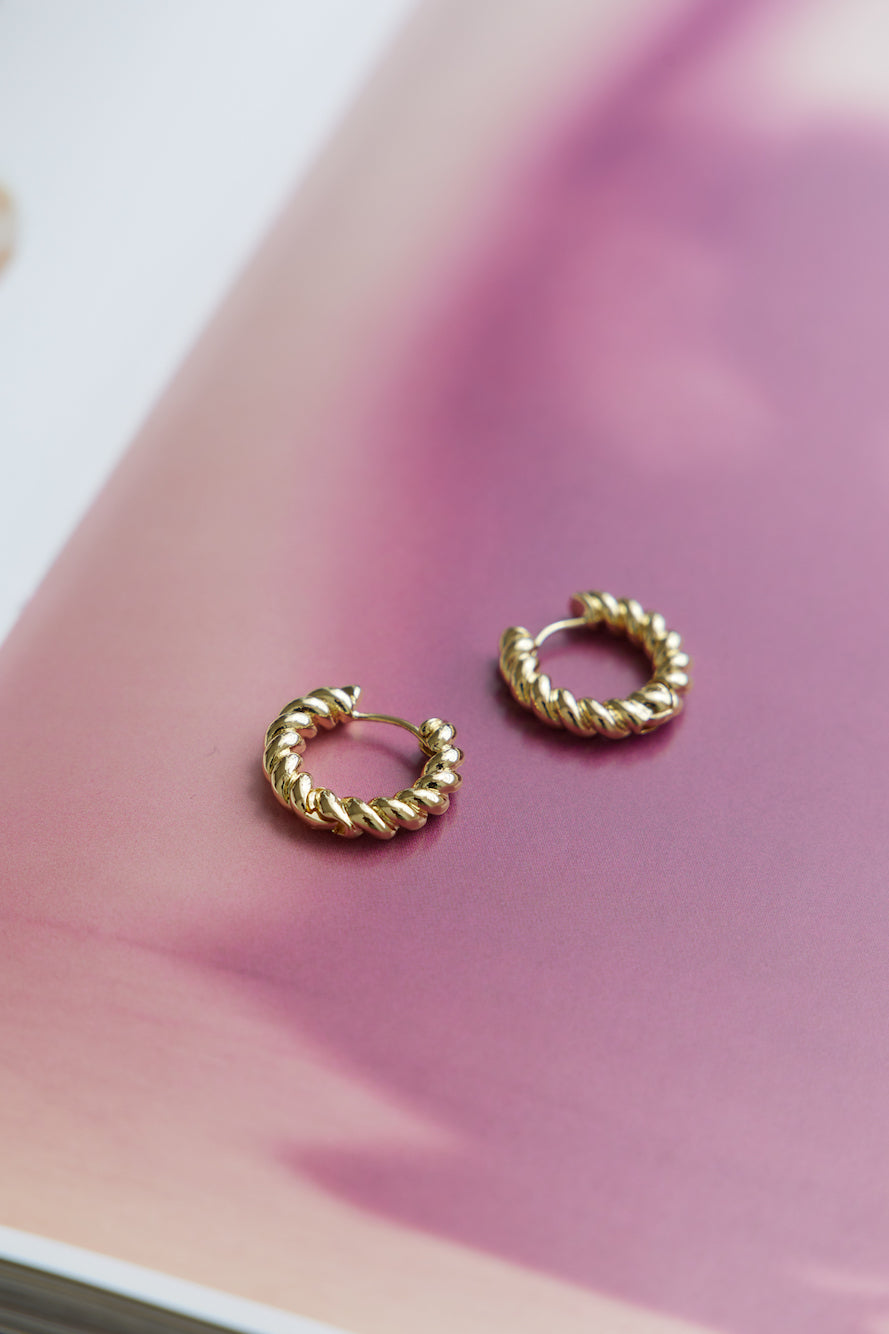 18k Gold Plated Spring Falling Earrings Gold-Seaa Fashion