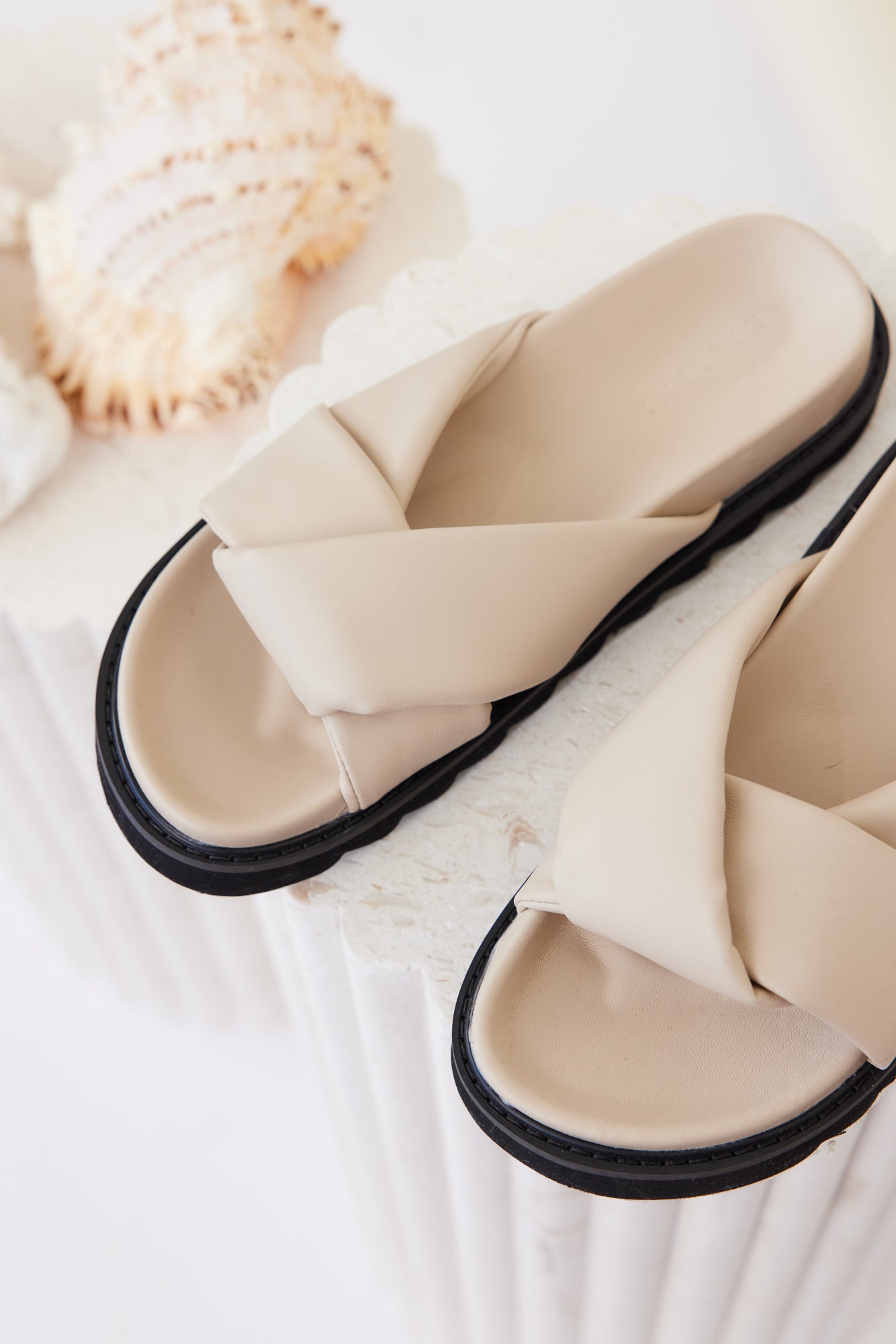 BILLINI Wolfe Slide Birch-Seaa Fashion